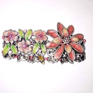 Vintage Stretch Enamel Flower Braclet